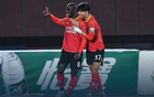 中甲遼鐵人7-1大勝深圳，安以恩4射1傳，臧一鋒雙響，高康浩紅牌。