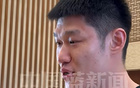 廣廈歸杭，鮮花獻全員，王博奪冠鼎，胡金秋淚目，球迷熱烈迎！