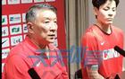 李夢謝宮魯鳴，四謝顯真情。亞洲杯遺憾，真情流露。