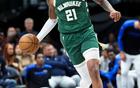 泰勒-史密斯表現不佳，12次投籃僅得4分，三分球全失。