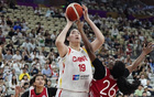 女籃亞洲杯：中國大勝印尼51分，張子宇得13分。