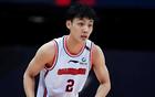 中國男籃勝荷，徐杰缺陣，胡明軒滿分，一將可進NBA。