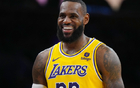 常規賽千勝難，NBA四人成，詹姆斯創紀錄有望。