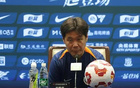 李霄鵬：薩里奇休四周，孫正傲傷停兩周，全隊(duì)士氣低落。