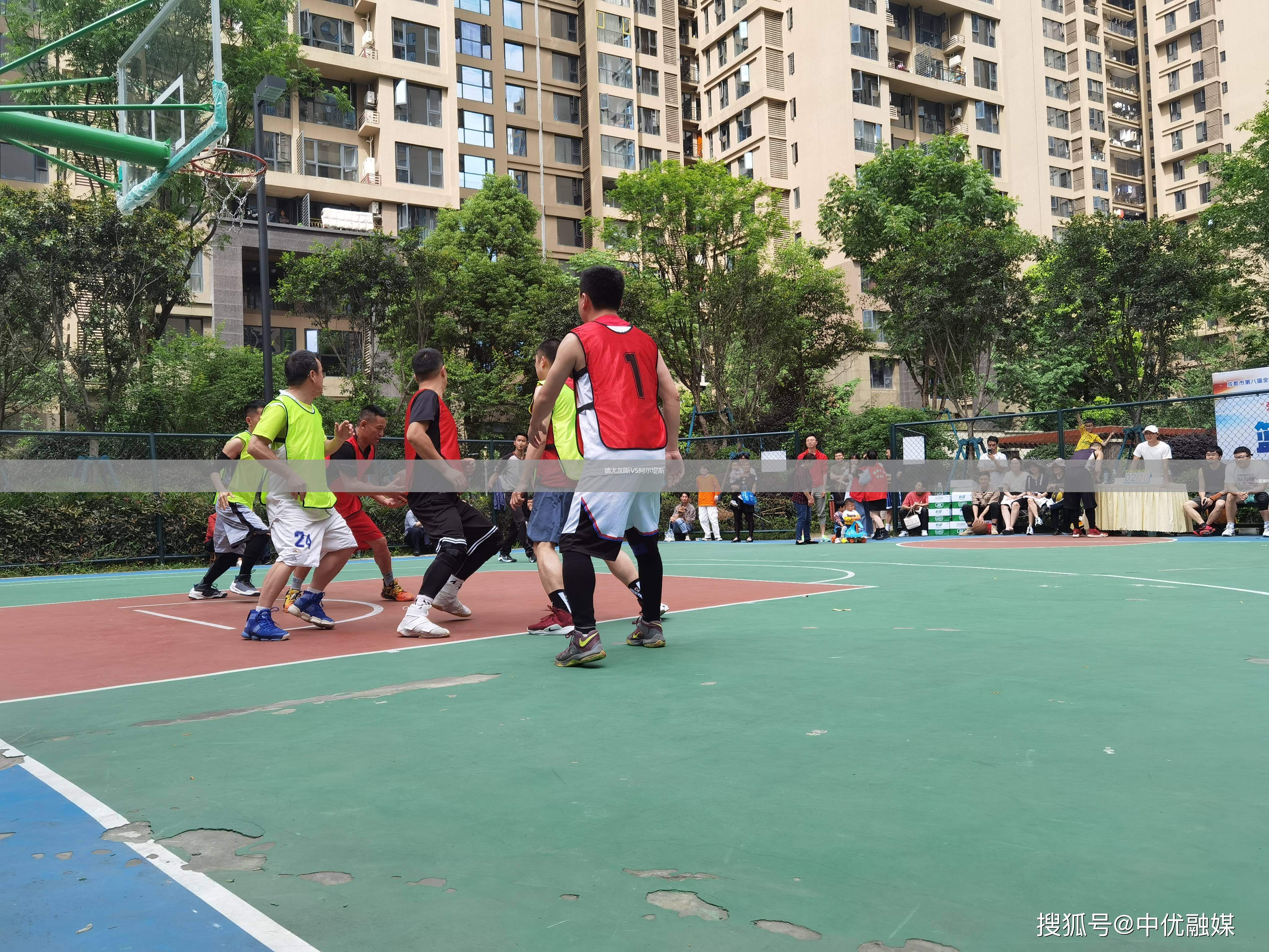 德尤加斯VS阿爾堤斯